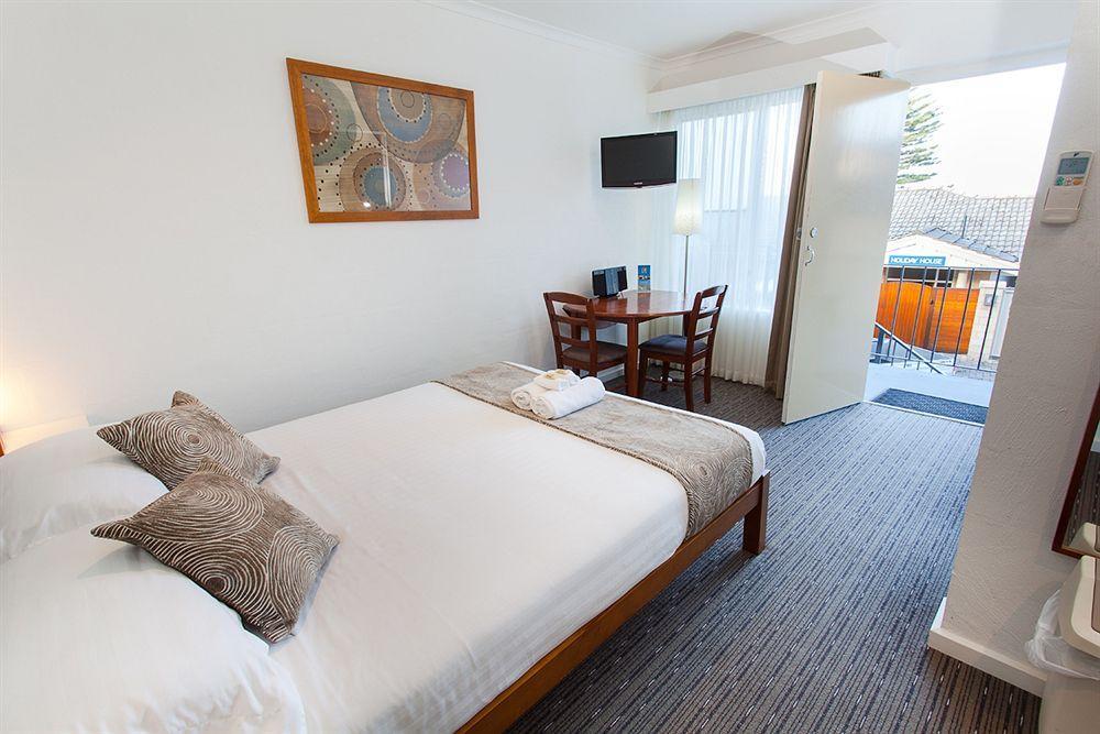 Bay 10 - Suites And Apartments Port Lincoln Bagian luar foto