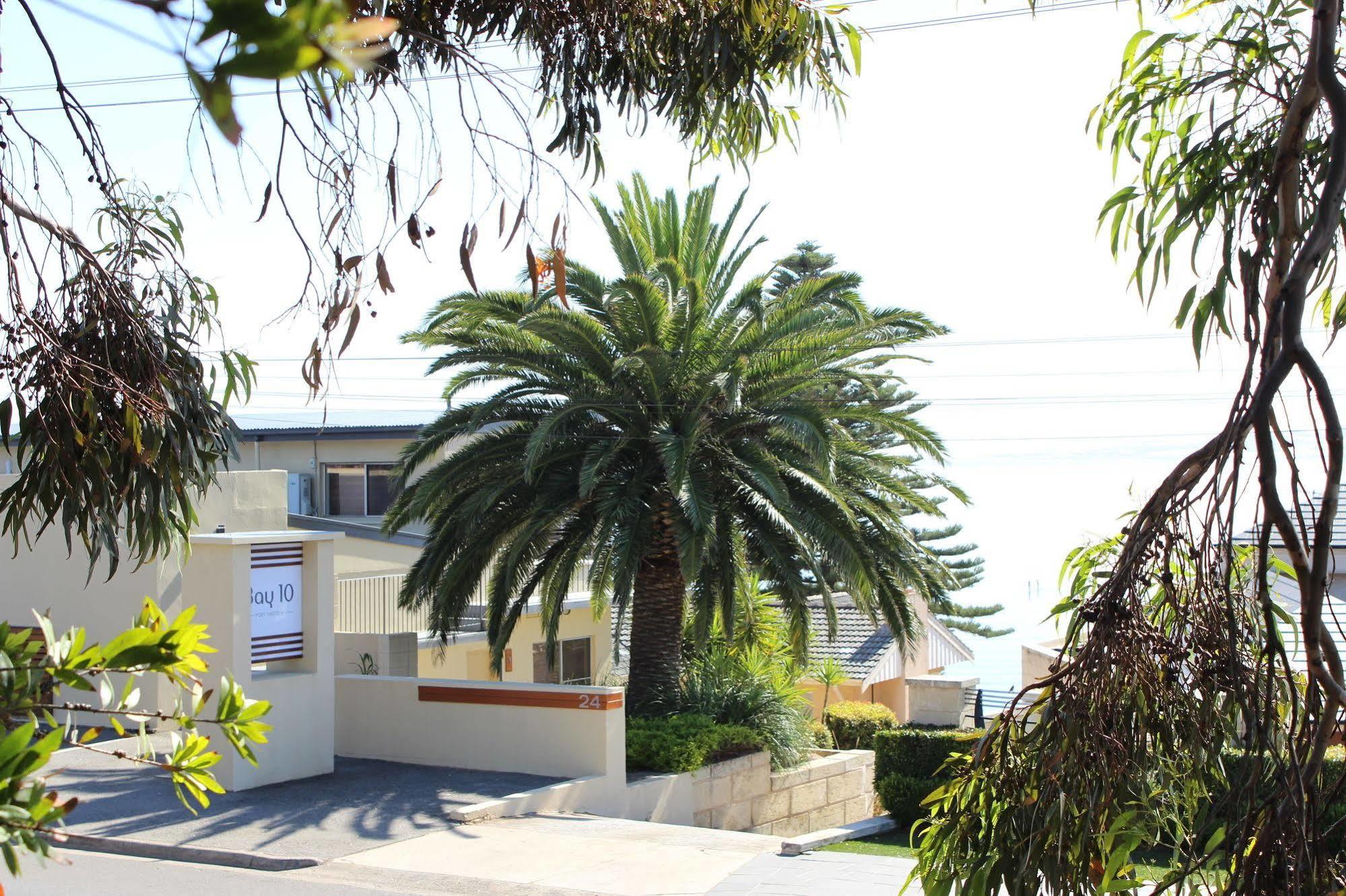 Bay 10 - Suites And Apartments Port Lincoln Bagian luar foto