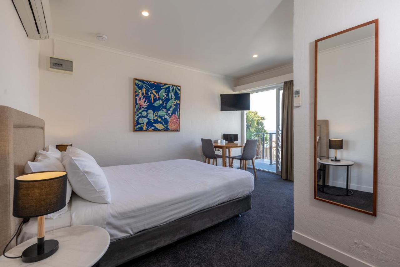 Bay 10 - Suites And Apartments Port Lincoln Bagian luar foto