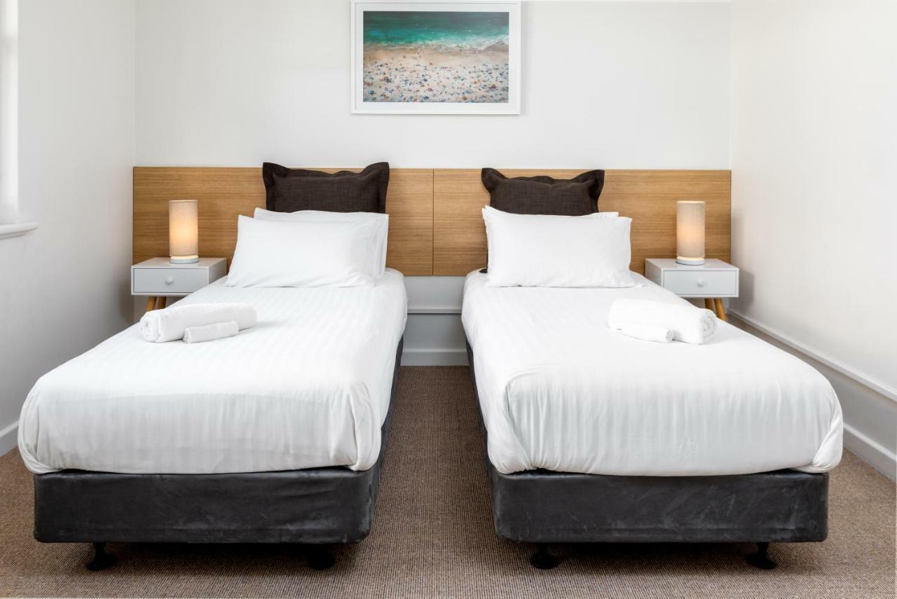 Bay 10 - Suites And Apartments Port Lincoln Bagian luar foto