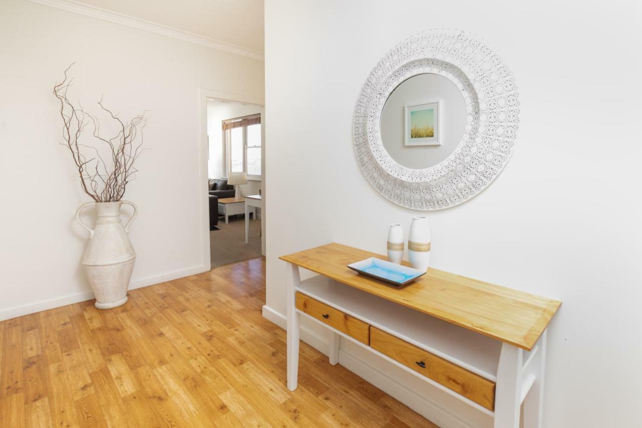 Bay 10 - Suites And Apartments Port Lincoln Bagian luar foto